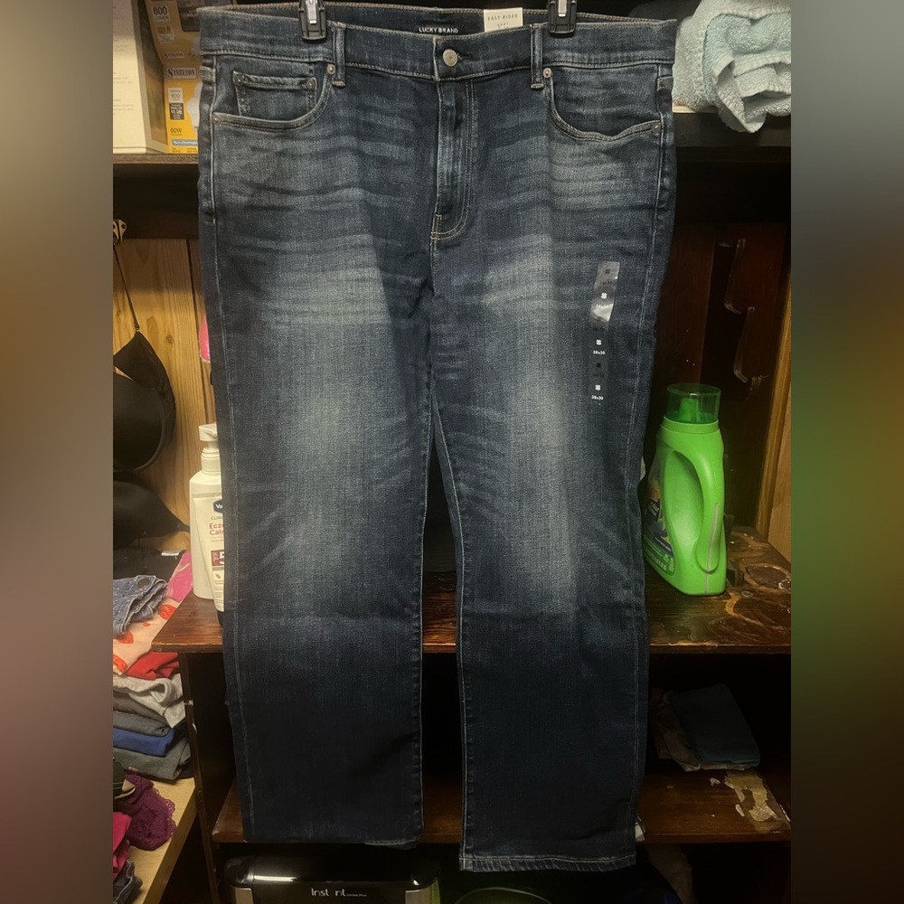 NWT Lucky Brand Dark Blue Relaxed Jeans
